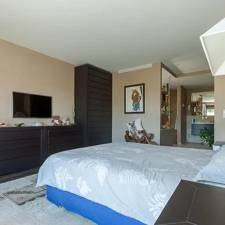 Villa In Juan-les-pins With Heated Pool